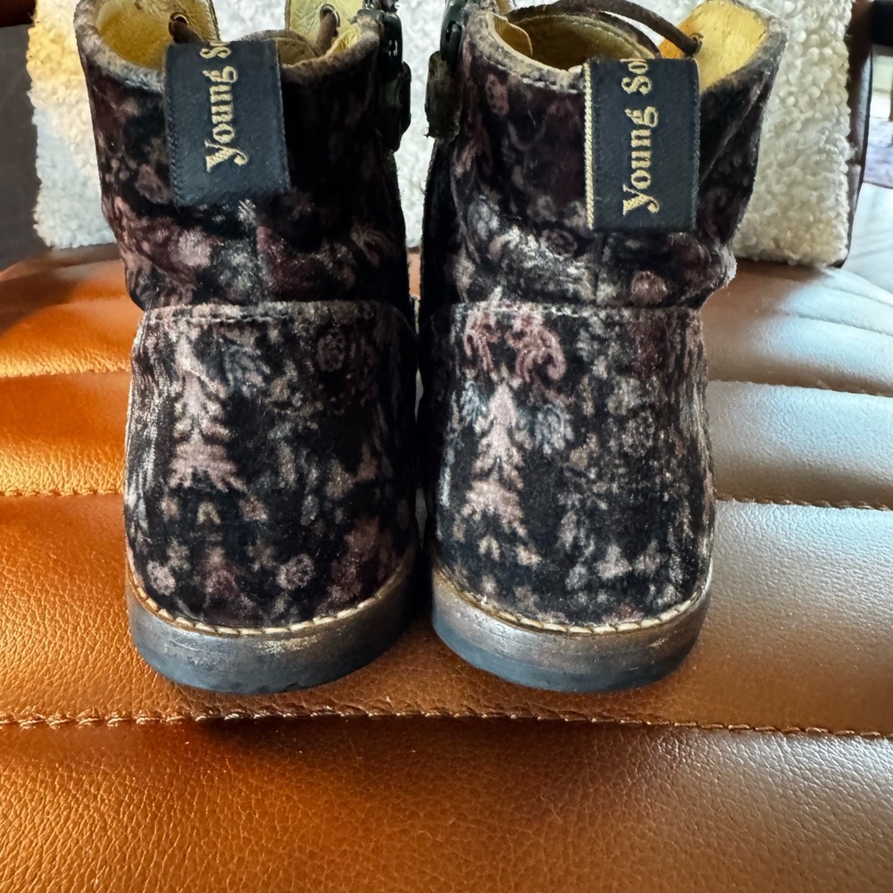 Young Soles Floral Velvet Leather Lined Combat Boots 31 US Youth‎ 13.5 Boho - Picture 7 of 13
